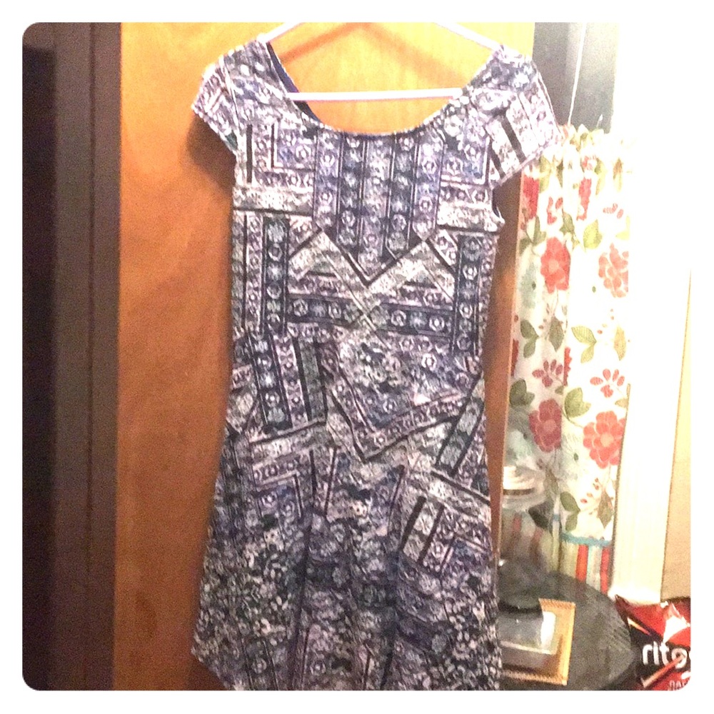 Pretty kept the sleeve lace navy pink dress